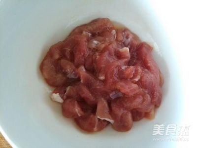 糖醋里脊制作教程（详解1-5步，轻松掌握）